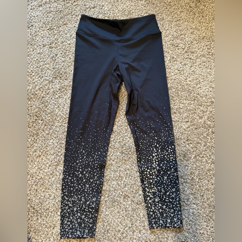 Victoria's Secret Pink Active Ankle Legging Medium Black With Gray Detail
